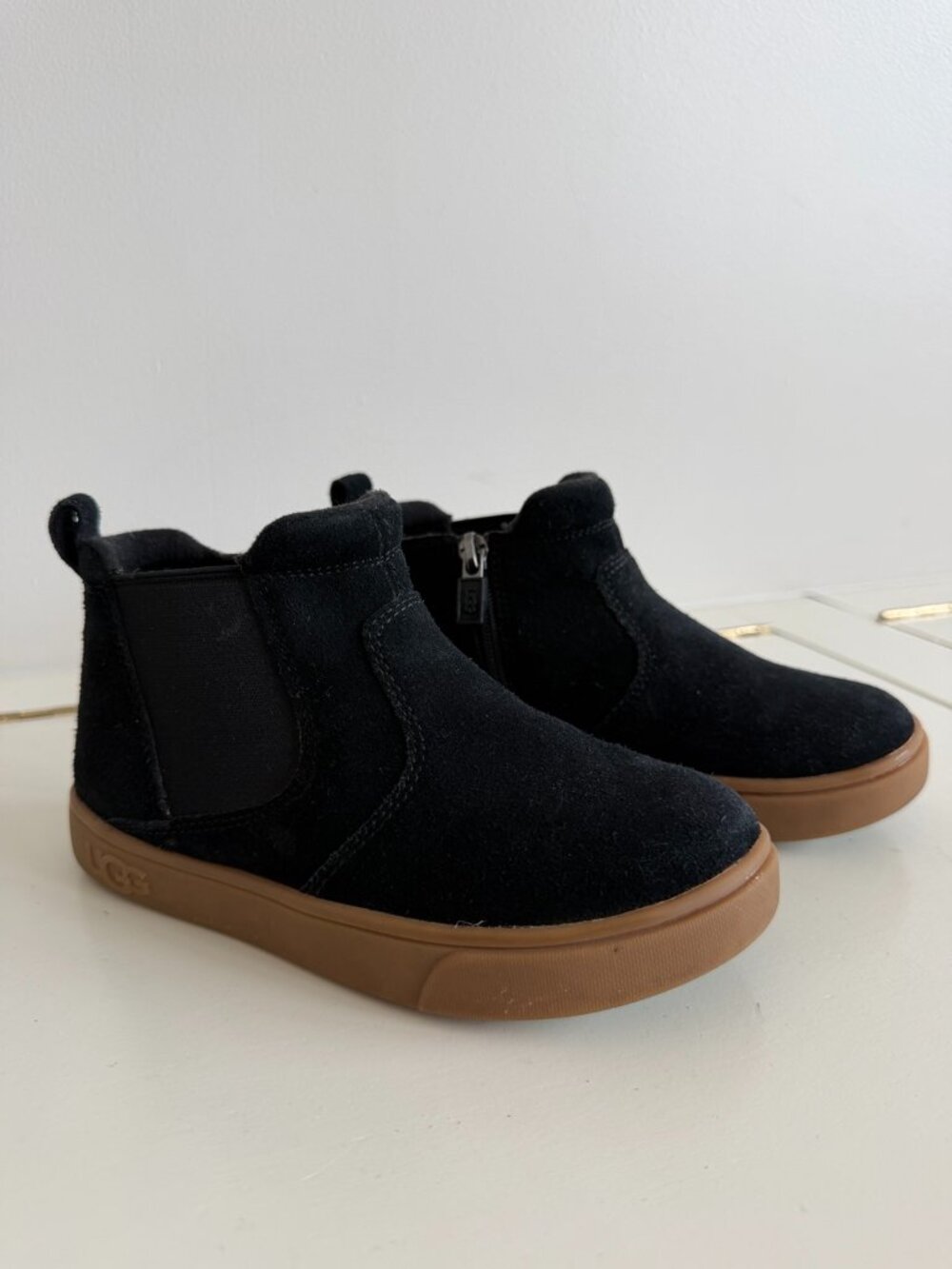 UGG Rennon Chelsea Boots Black Suede Toddler Size 12 Side Zip Gum Sole